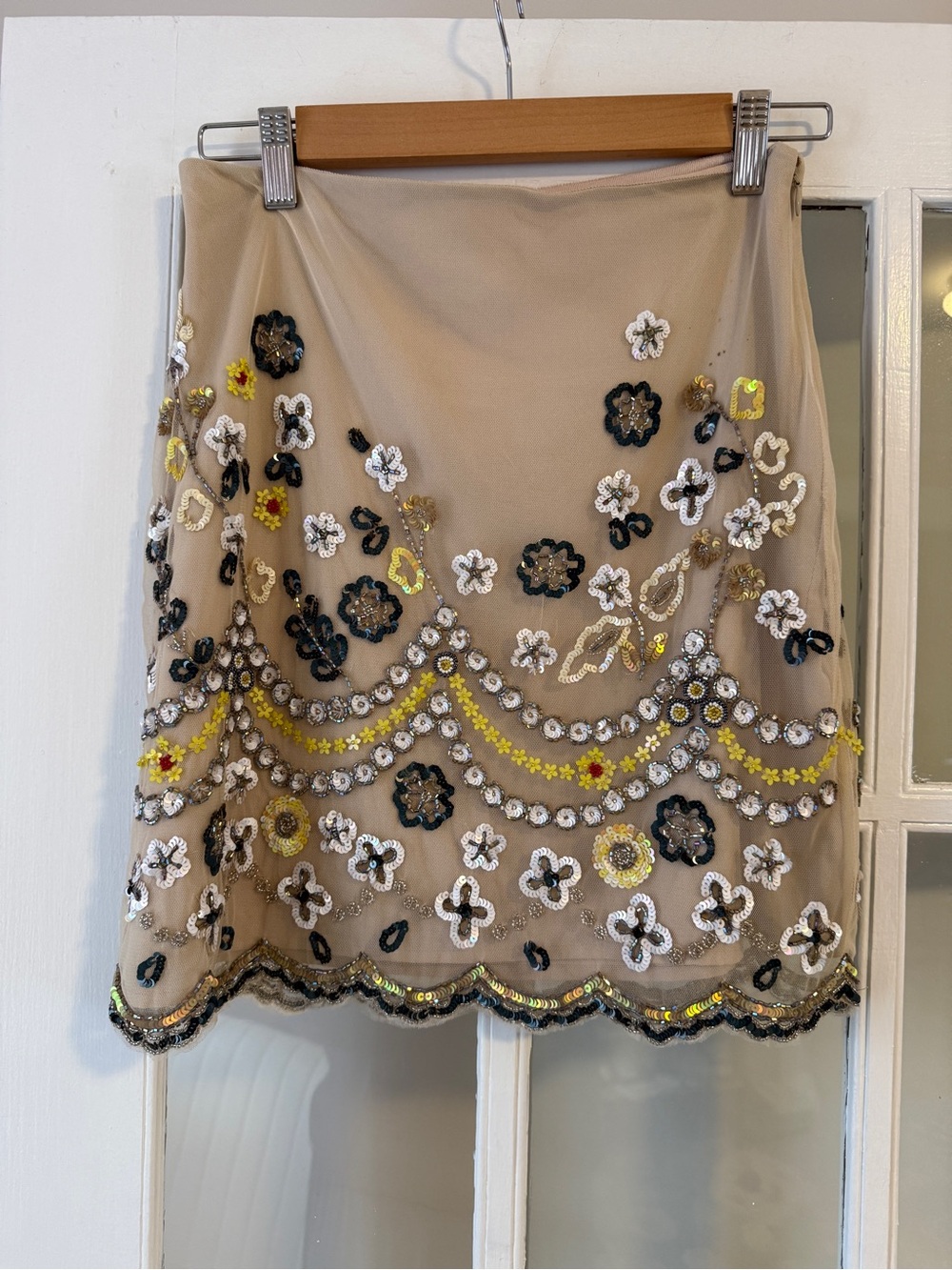 Club Monaco Beige Embellished Sequin Floral Mini Skirt